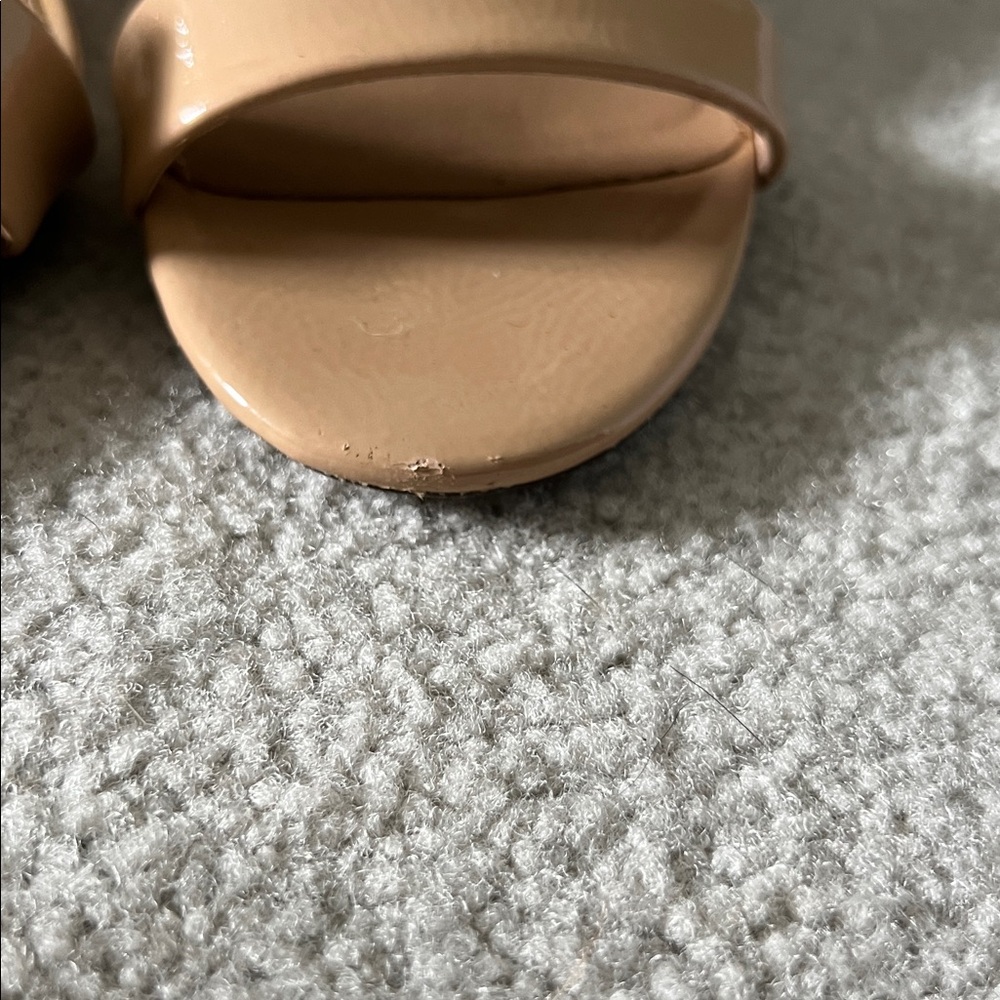 Amazon Essentials Shoe Bundle - image 6